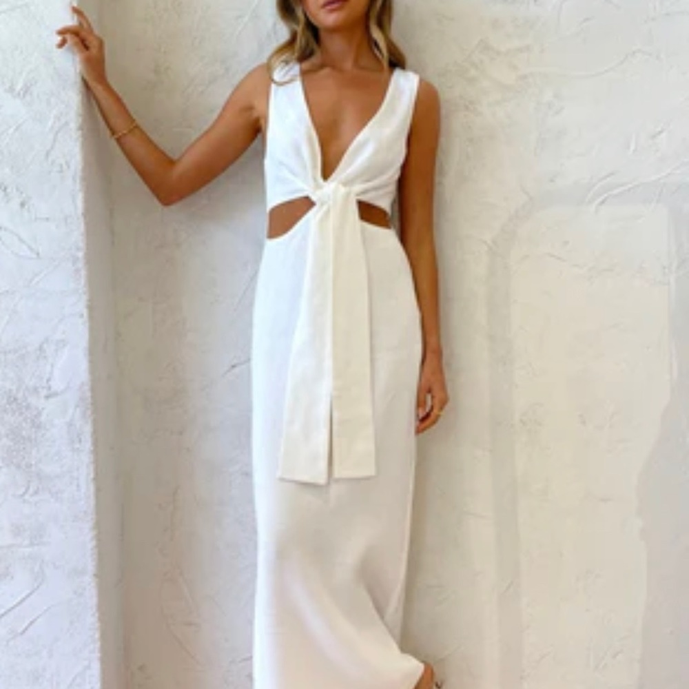 NWT Sir Clemence V Neck Dress in Ivory